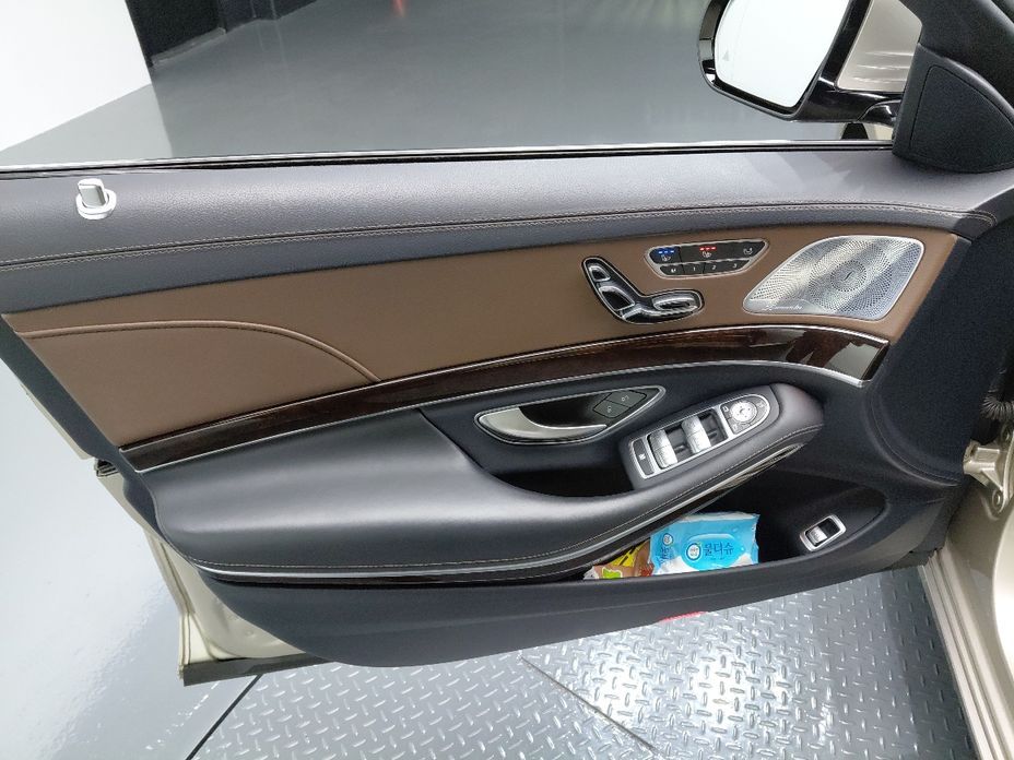 Mercedes-Benz S-Class 2020