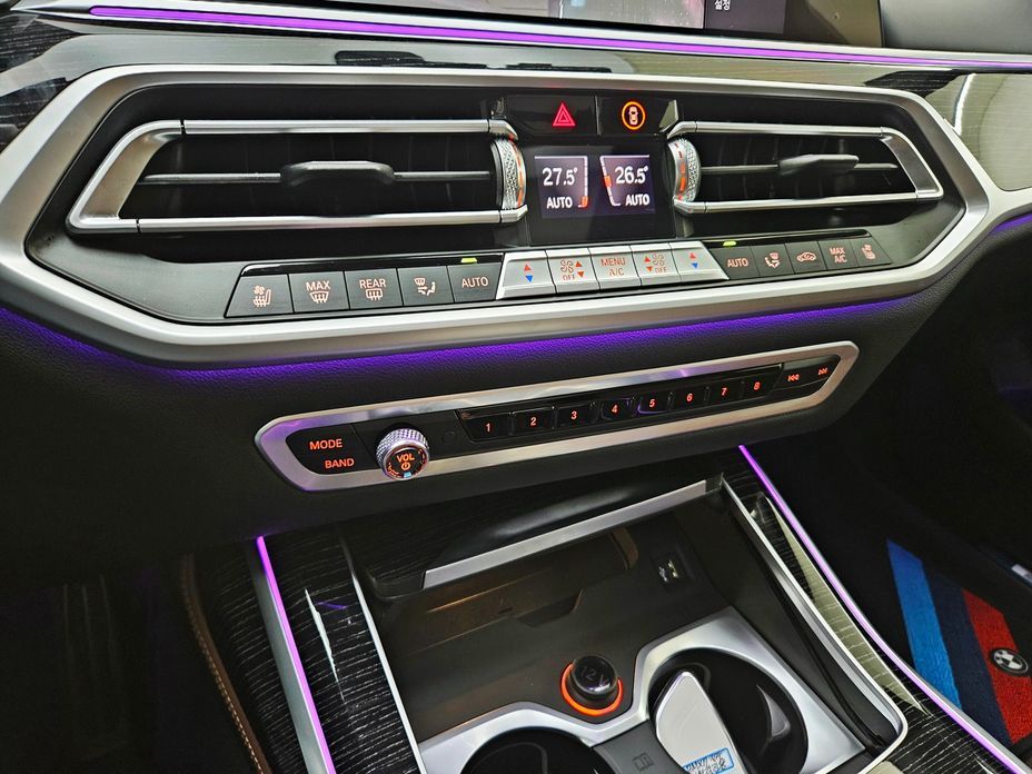 BMW X7 2021