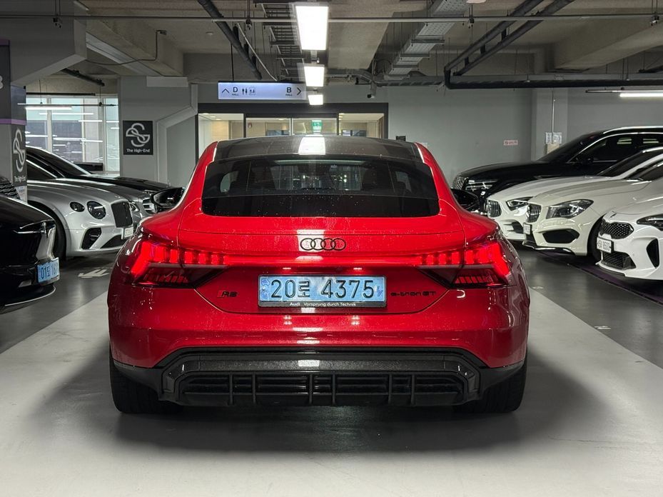 Audi RS e-tron GT 2022