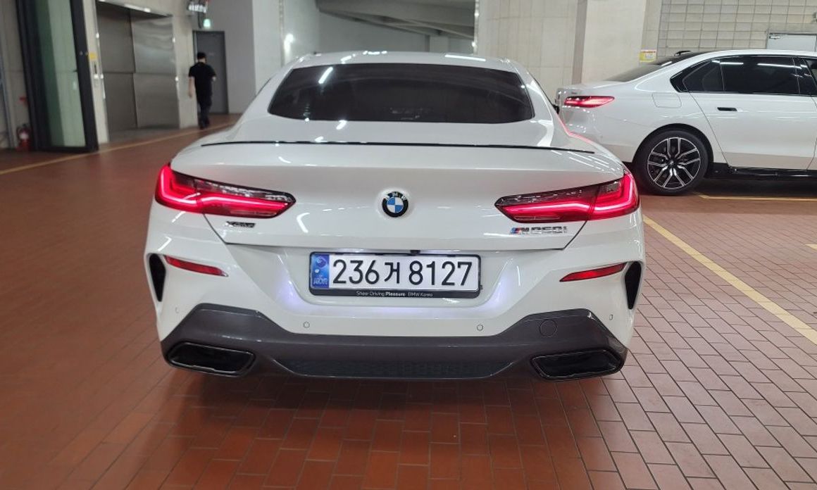 BMW 8-Series 2025