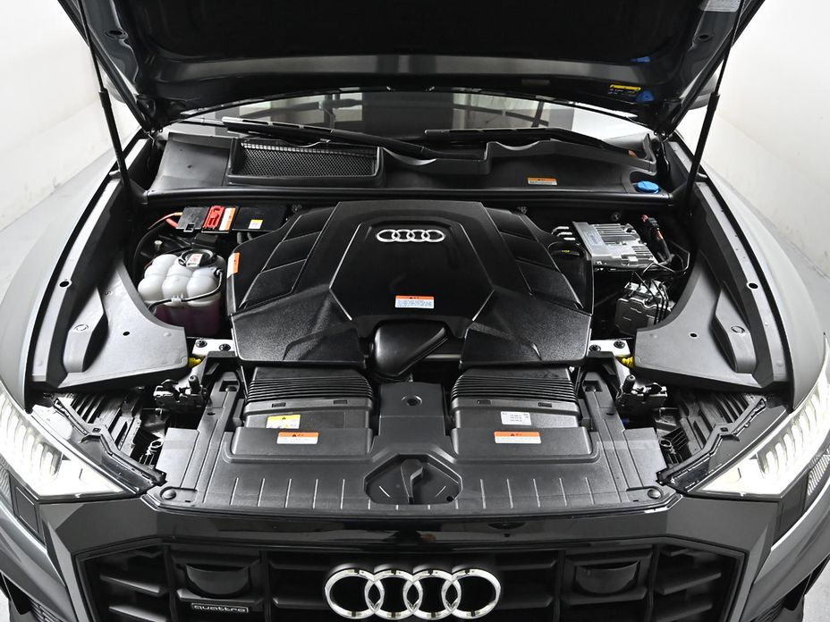 Audi Q8 2023
