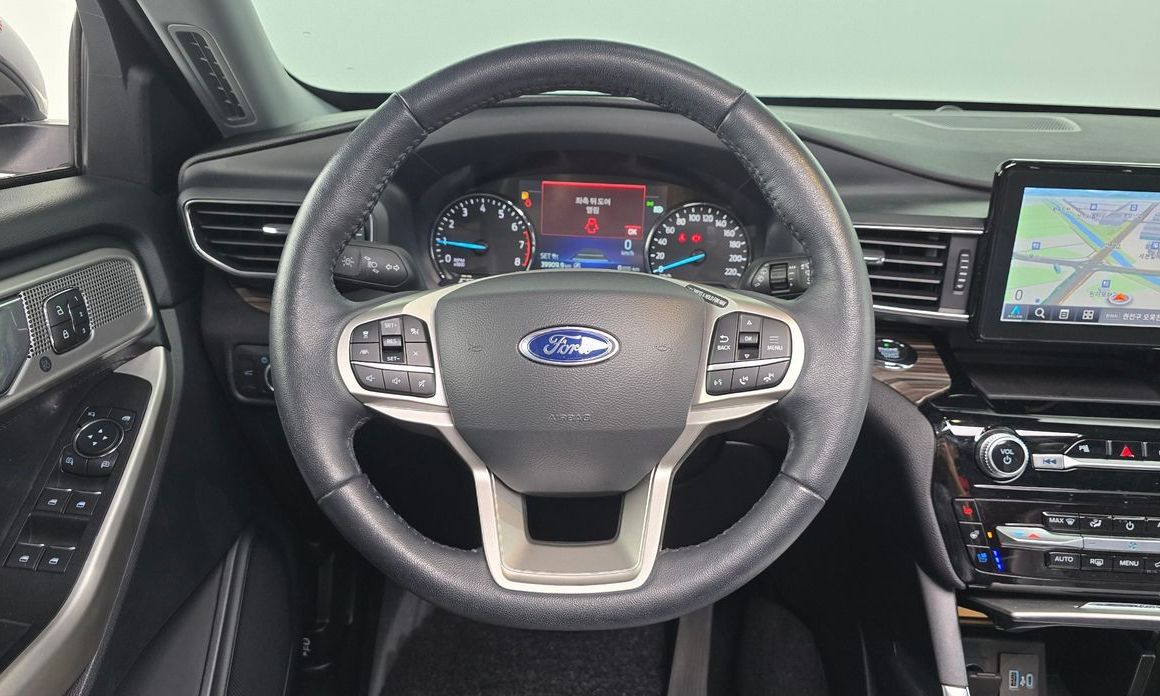 Ford Explorer 2021