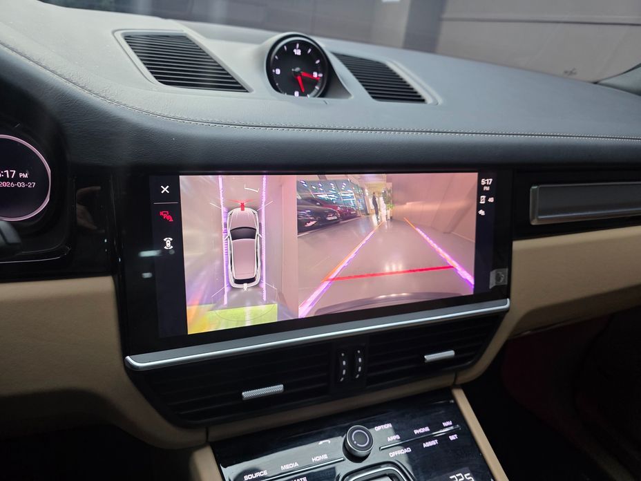 Porsche Cayenne 2023