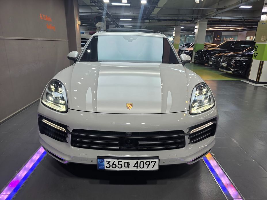 Porsche Cayenne 2023