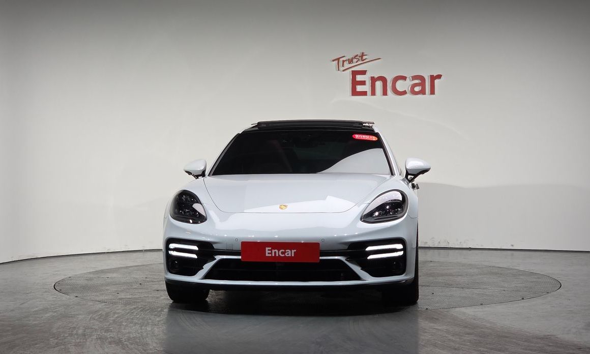 Porsche Panamera 2018