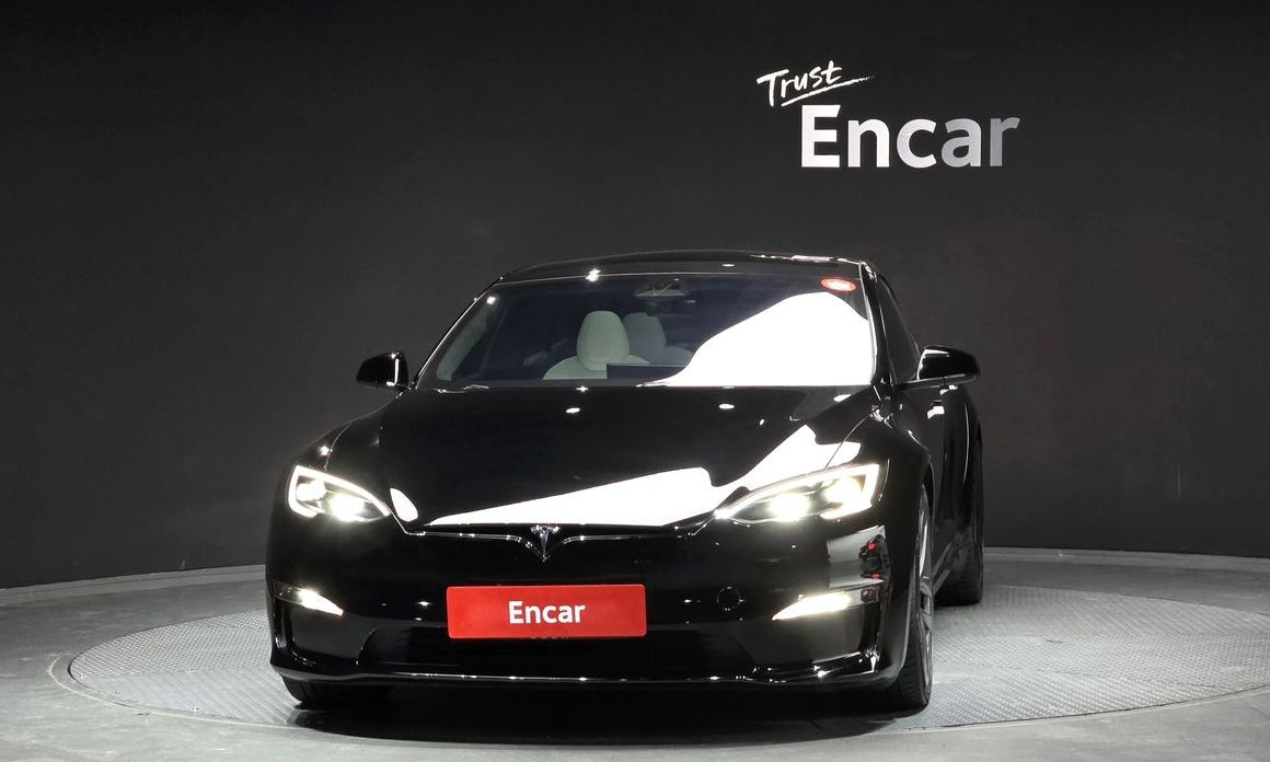 Tesla Model S 2023