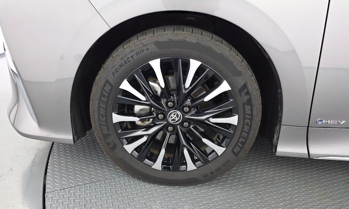 Toyota Alphard 2025