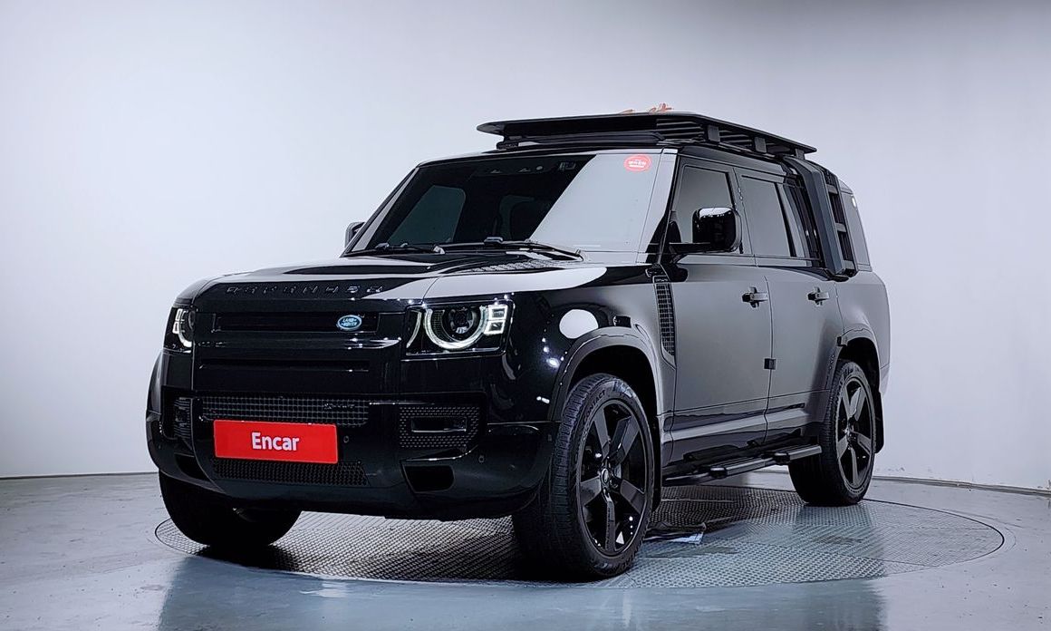 Land Rover Defender 2023