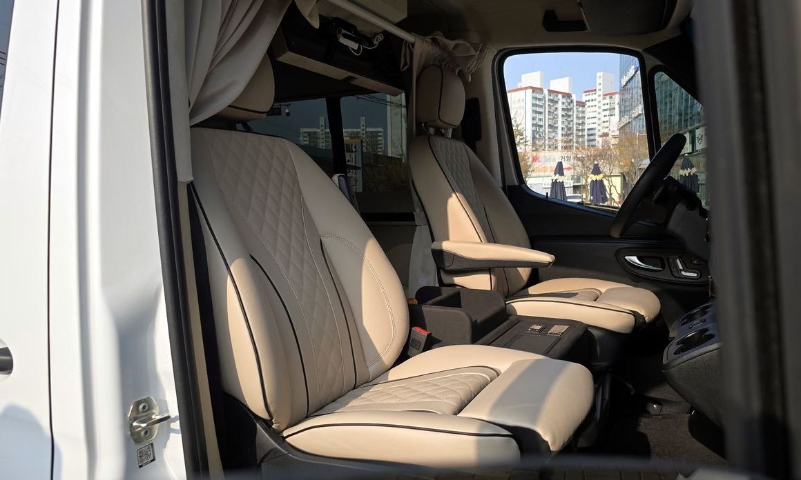 Mercedes-Benz Sprinter 2024