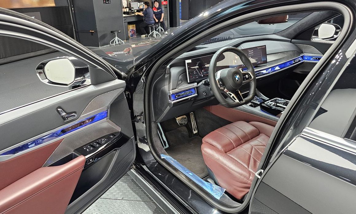 BMW 7-Series 2023