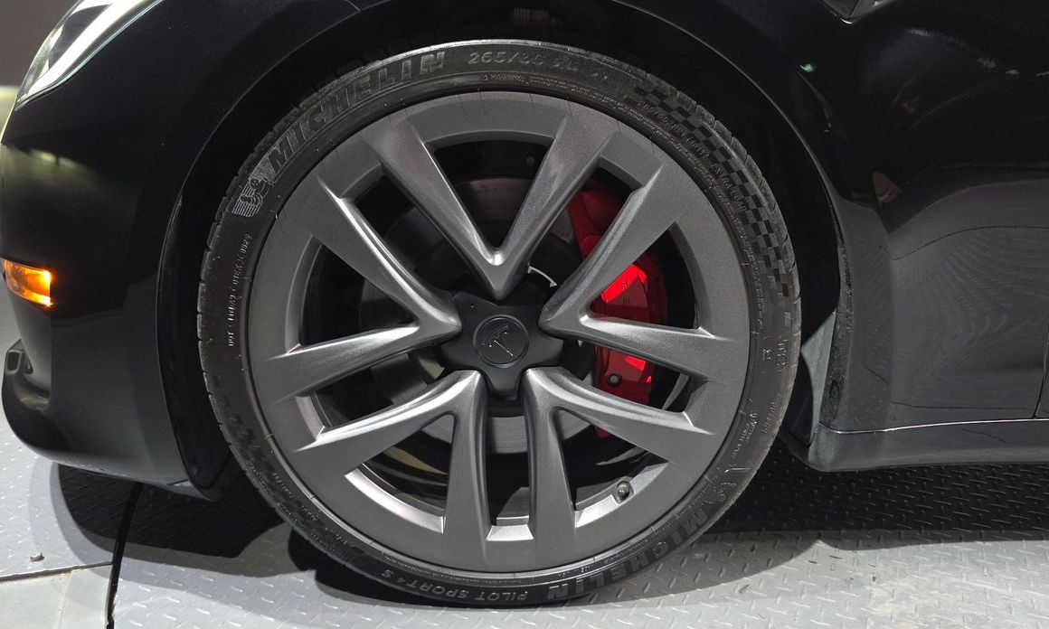 Tesla Model S 2023