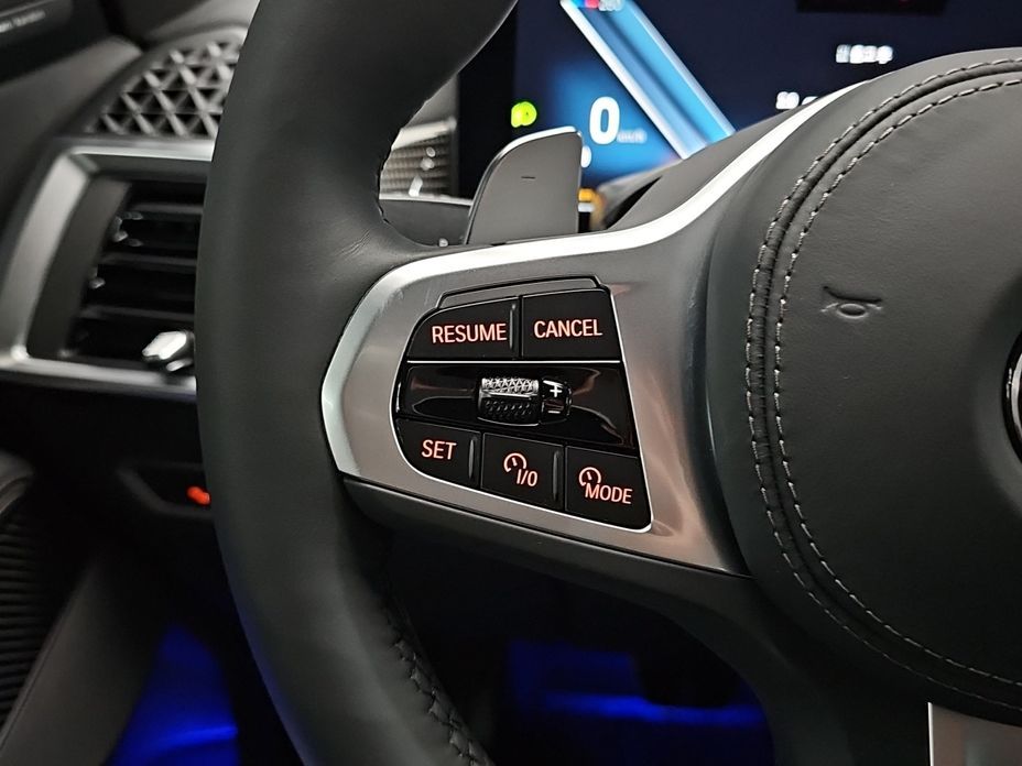 BMW X7 2025
