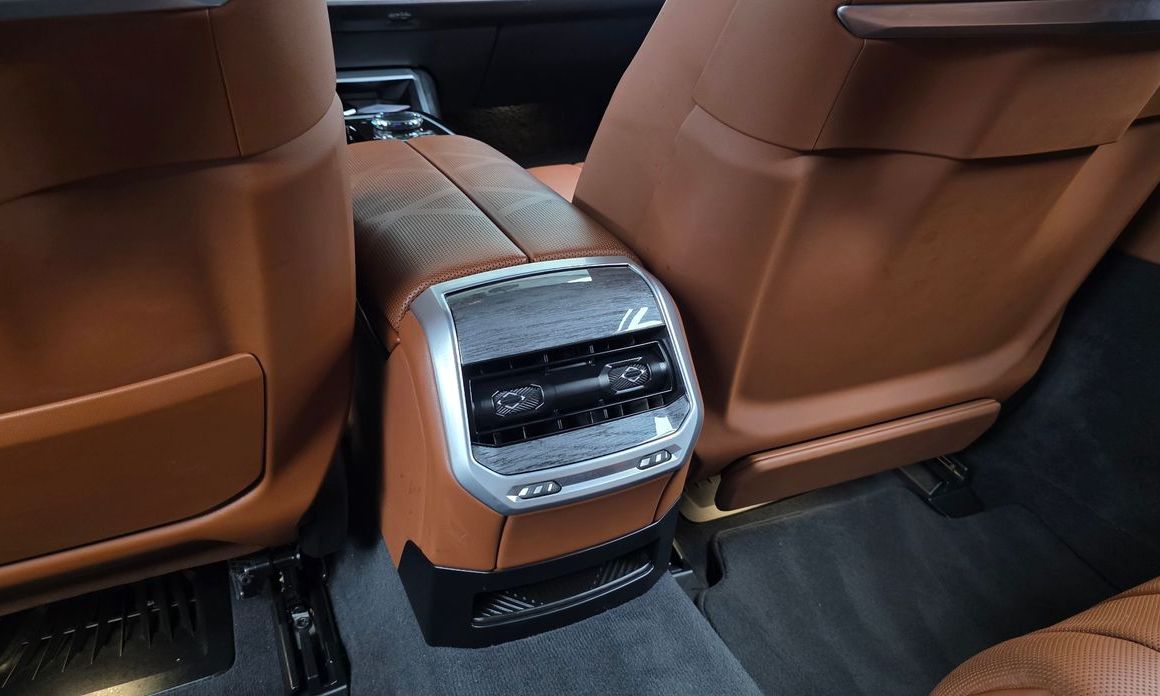 BMW 7-Series 2023