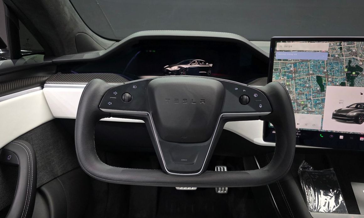 Tesla Model S 2023