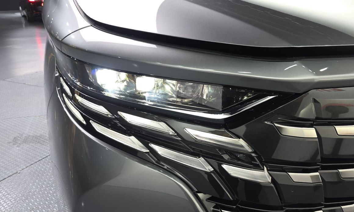 Toyota Alphard 2025