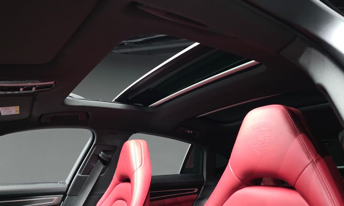 Porsche Panamera 2023