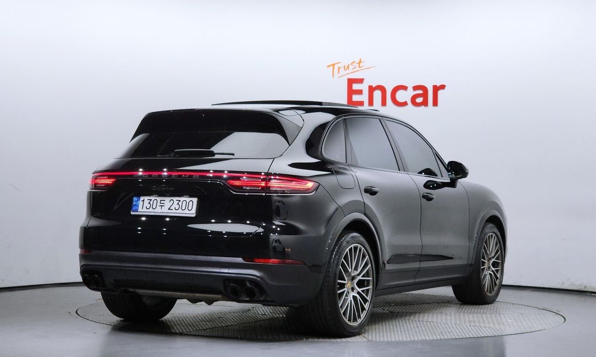 Porsche Cayenne 2023