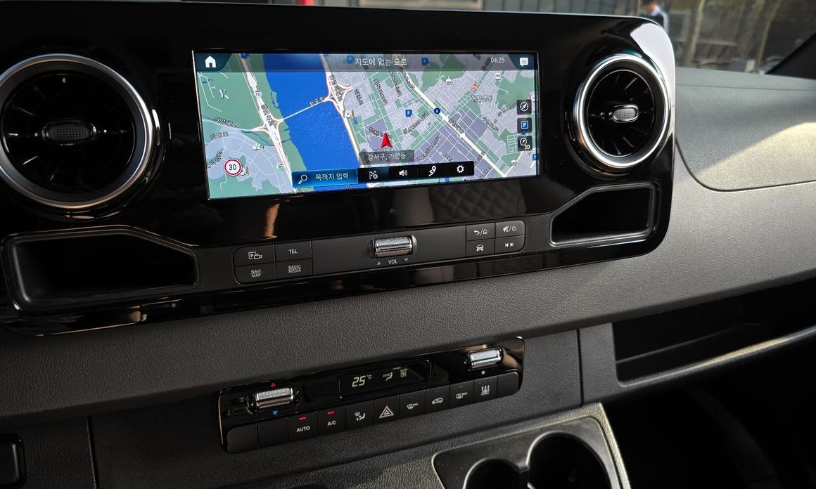 Mercedes-Benz Sprinter 2024
