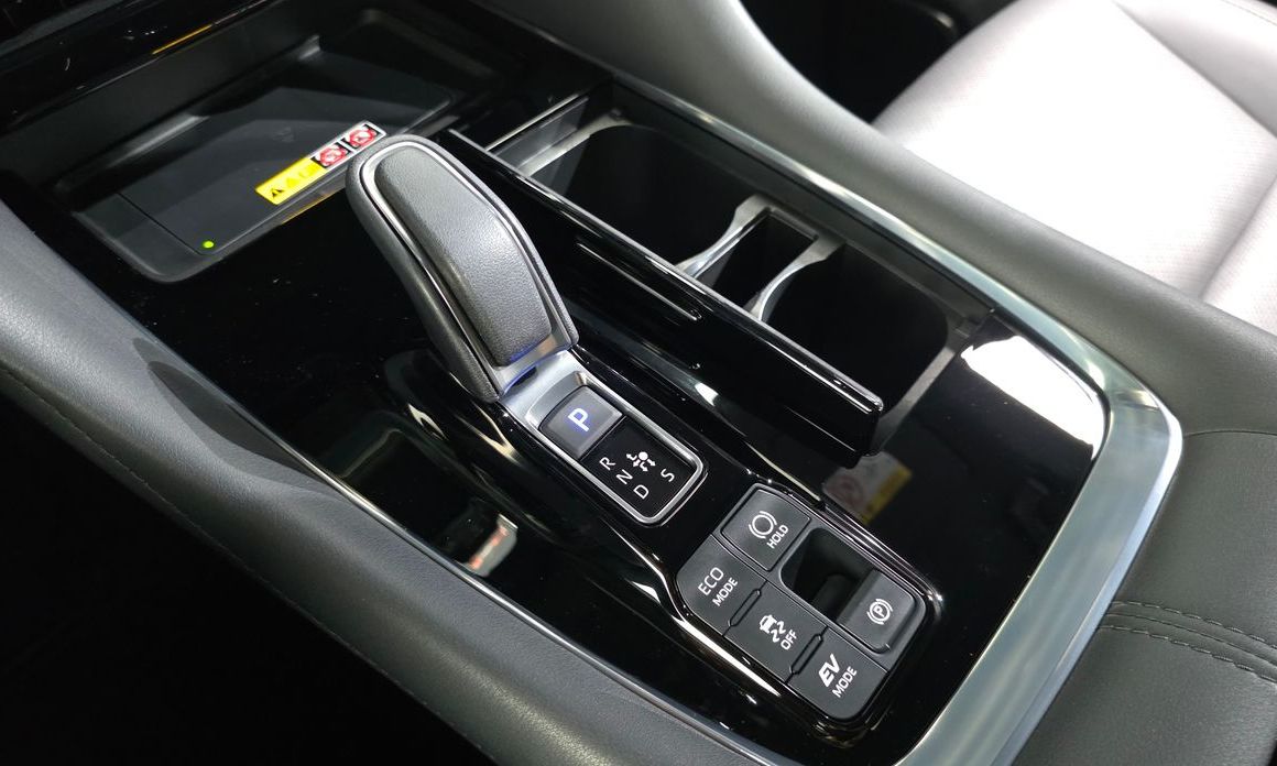 Toyota Alphard 2025