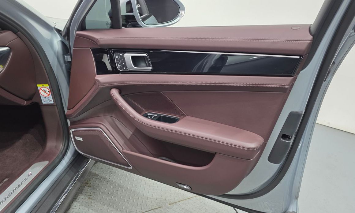 Porsche Panamera 2022