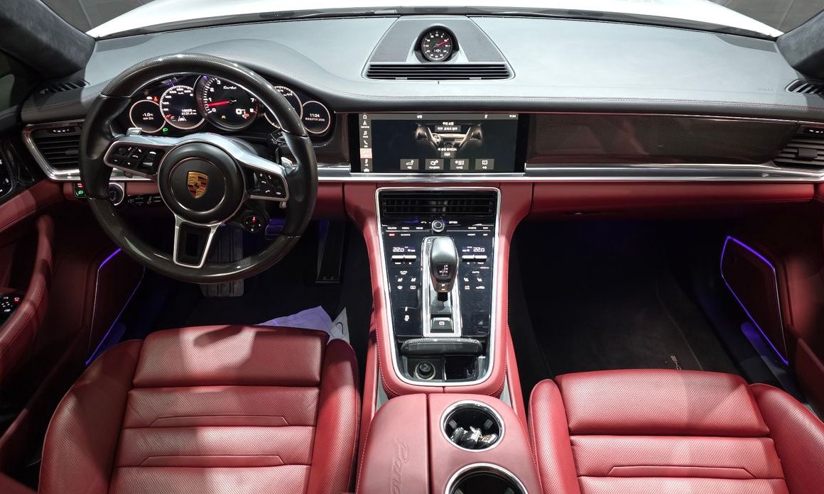 Porsche Panamera 2018