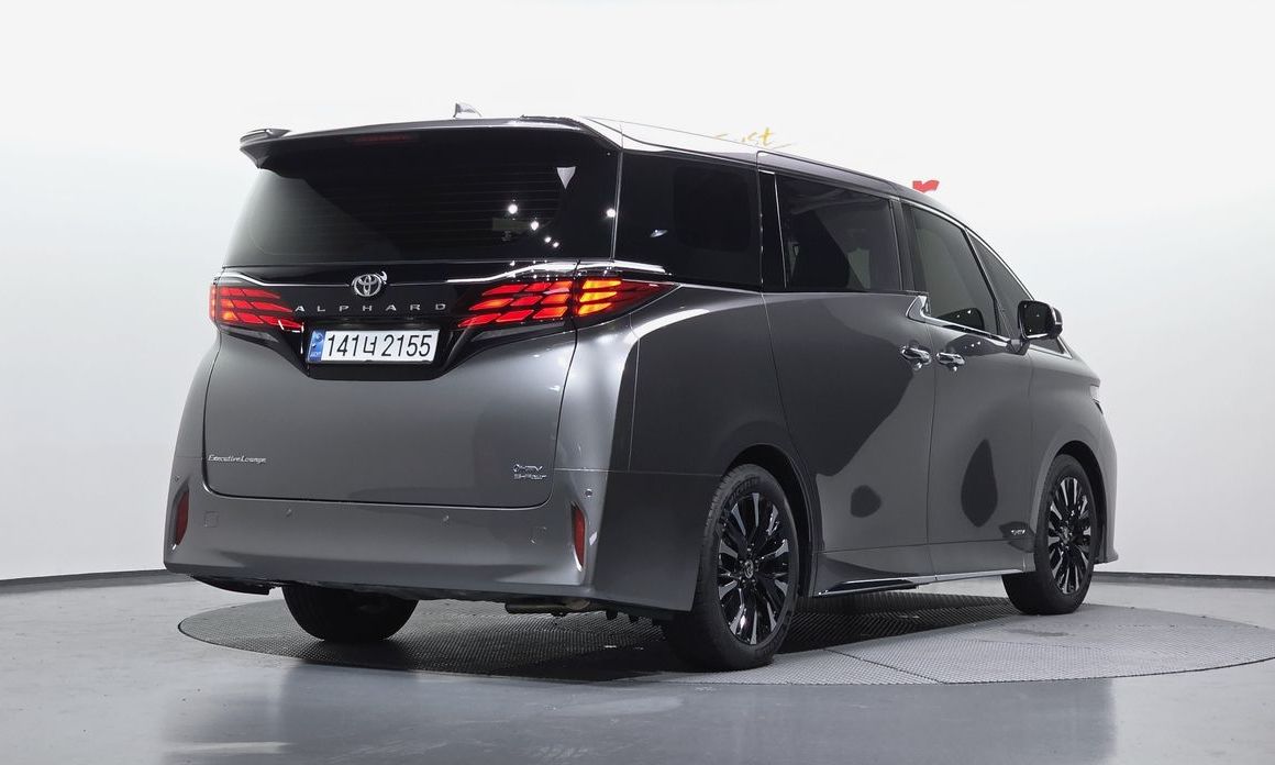 Toyota Alphard 2025