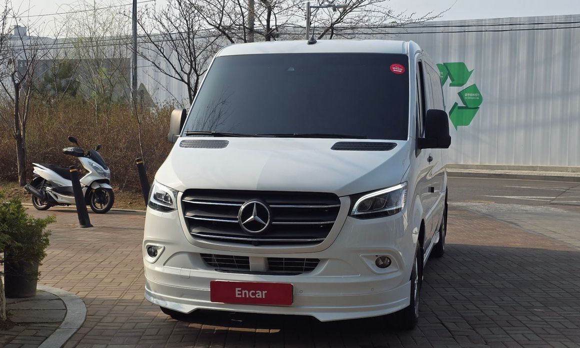 Mercedes-Benz Sprinter 2024