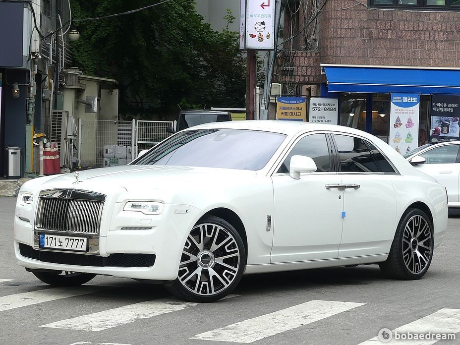 Rolls-Royce Ghost 2017