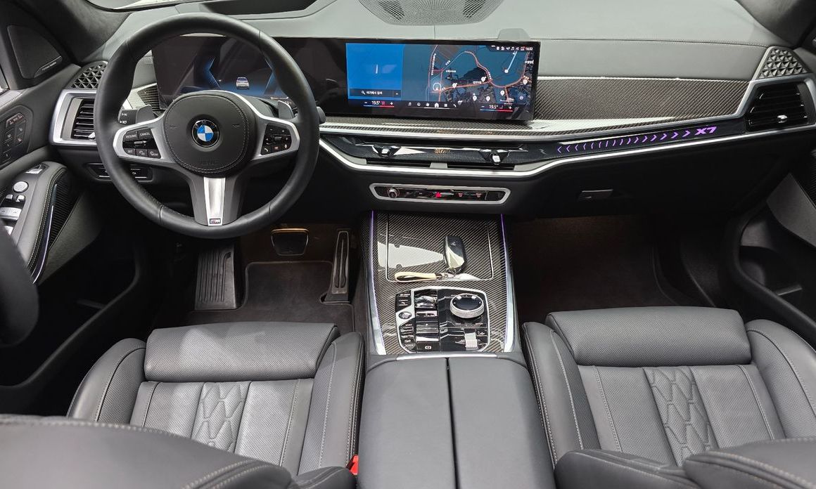 BMW X7 2025