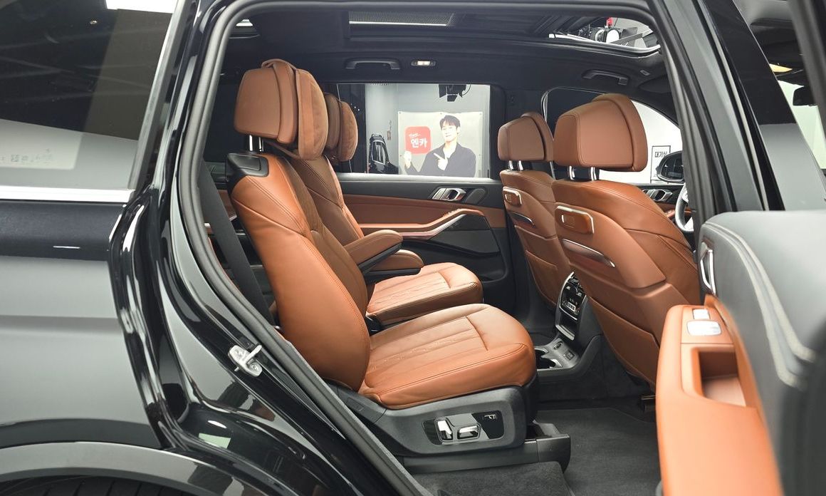 BMW X7 2025