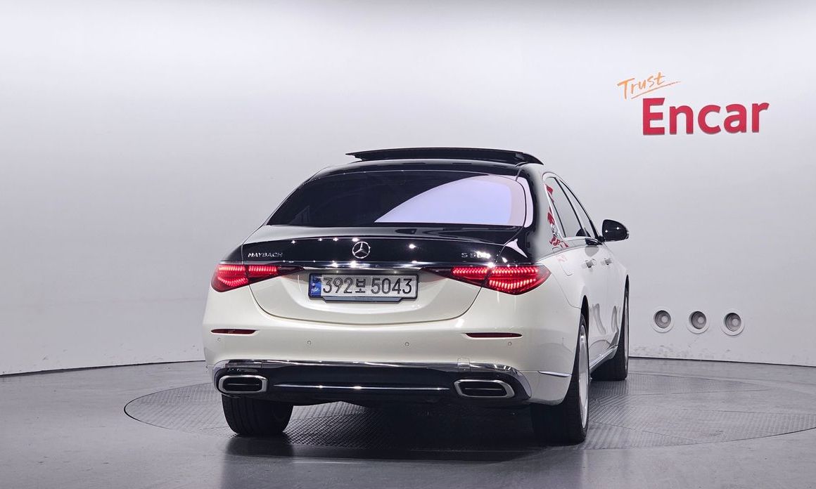 Mercedes-Benz S-Class 2023