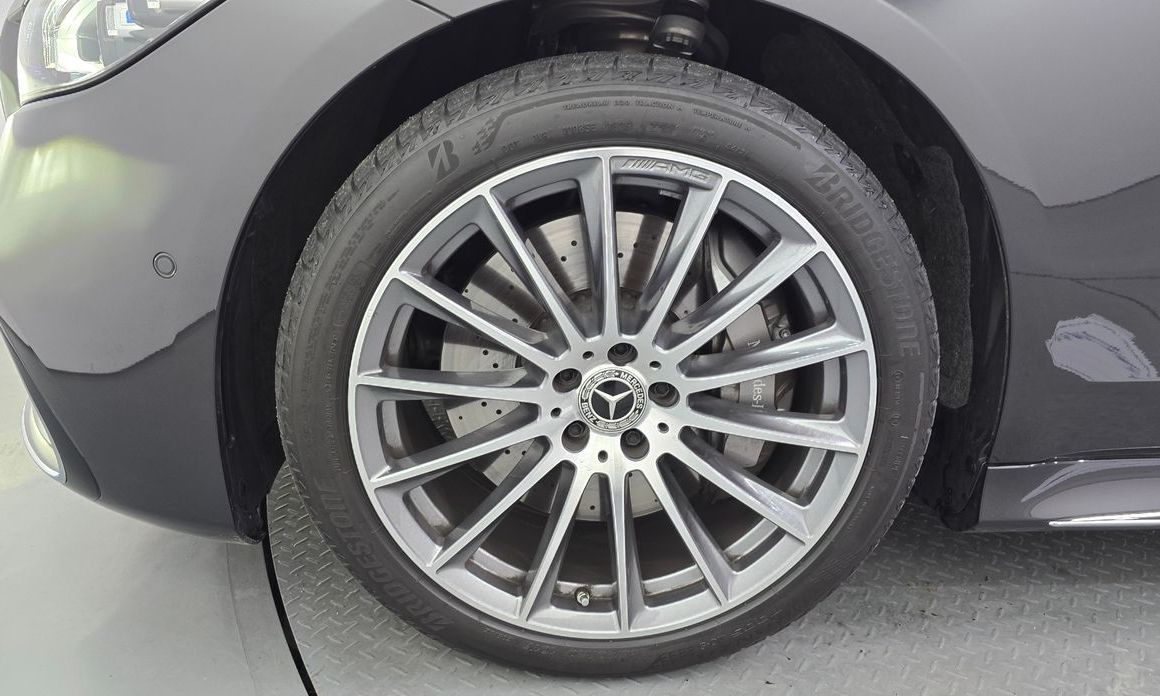 Mercedes-Benz S-Class 2026