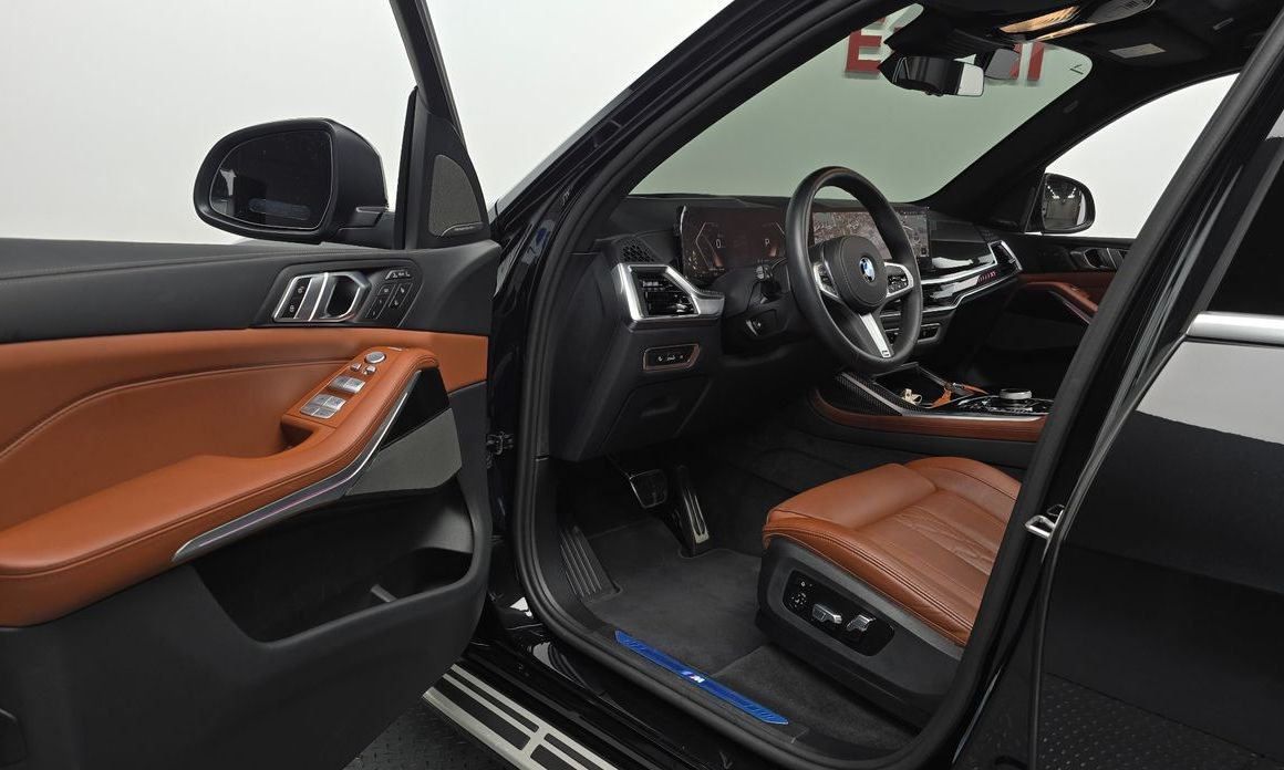 BMW X7 2025