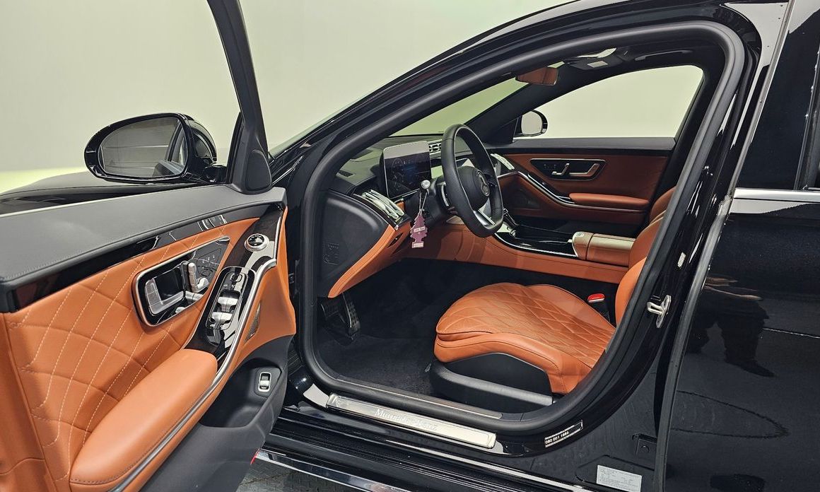 Mercedes-Benz S-Class 2024