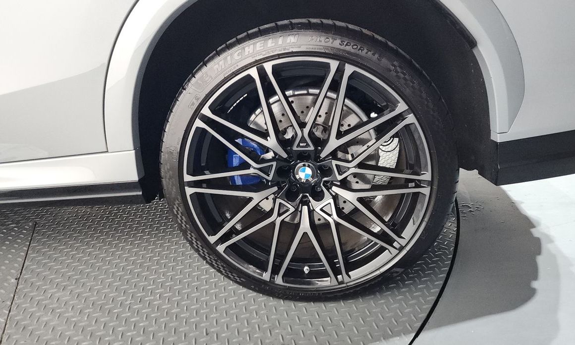 BMW X6M 2024