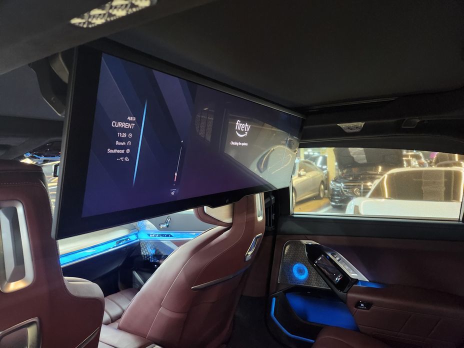 BMW 7-Series 2024