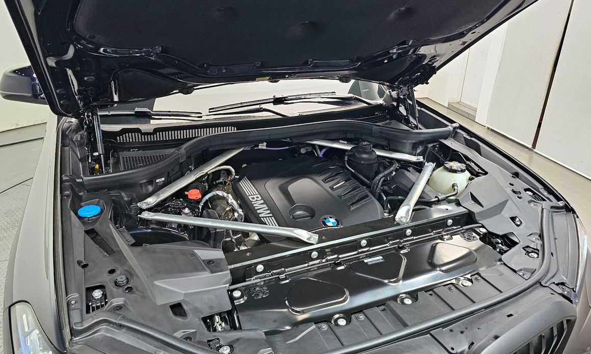 BMW X5 2025
