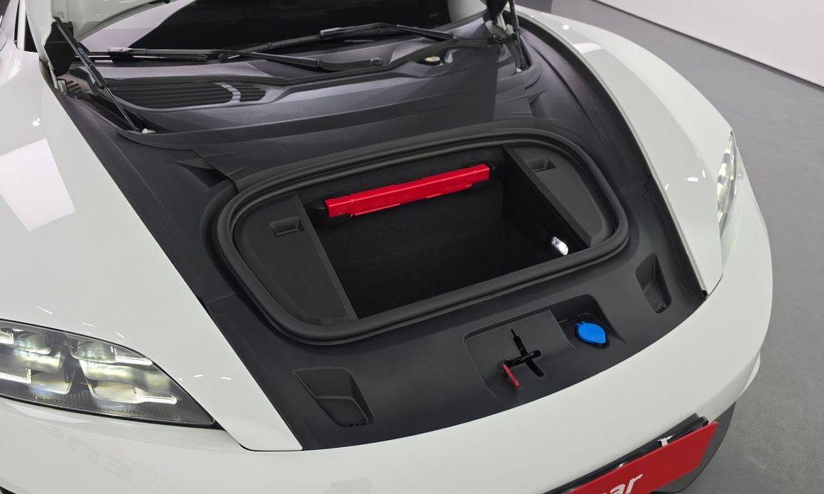 Porsche Taycan 2025