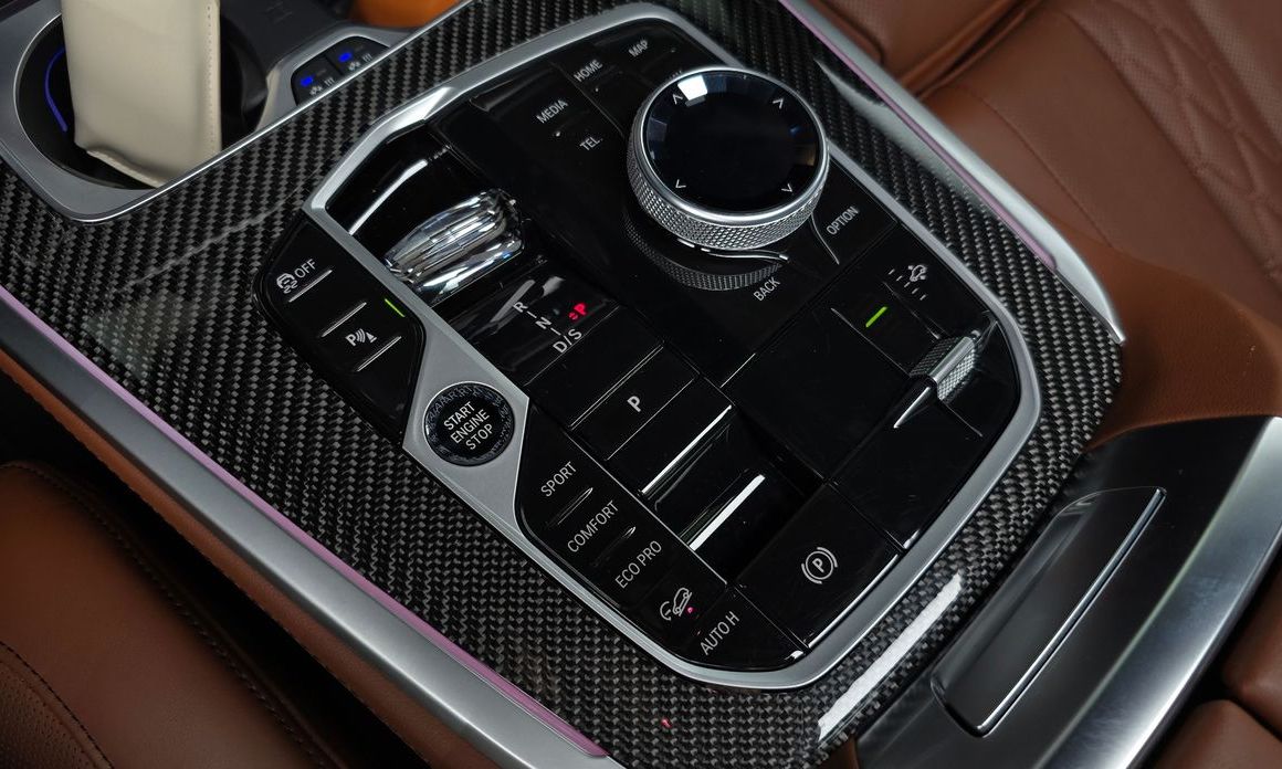 BMW X7 2025