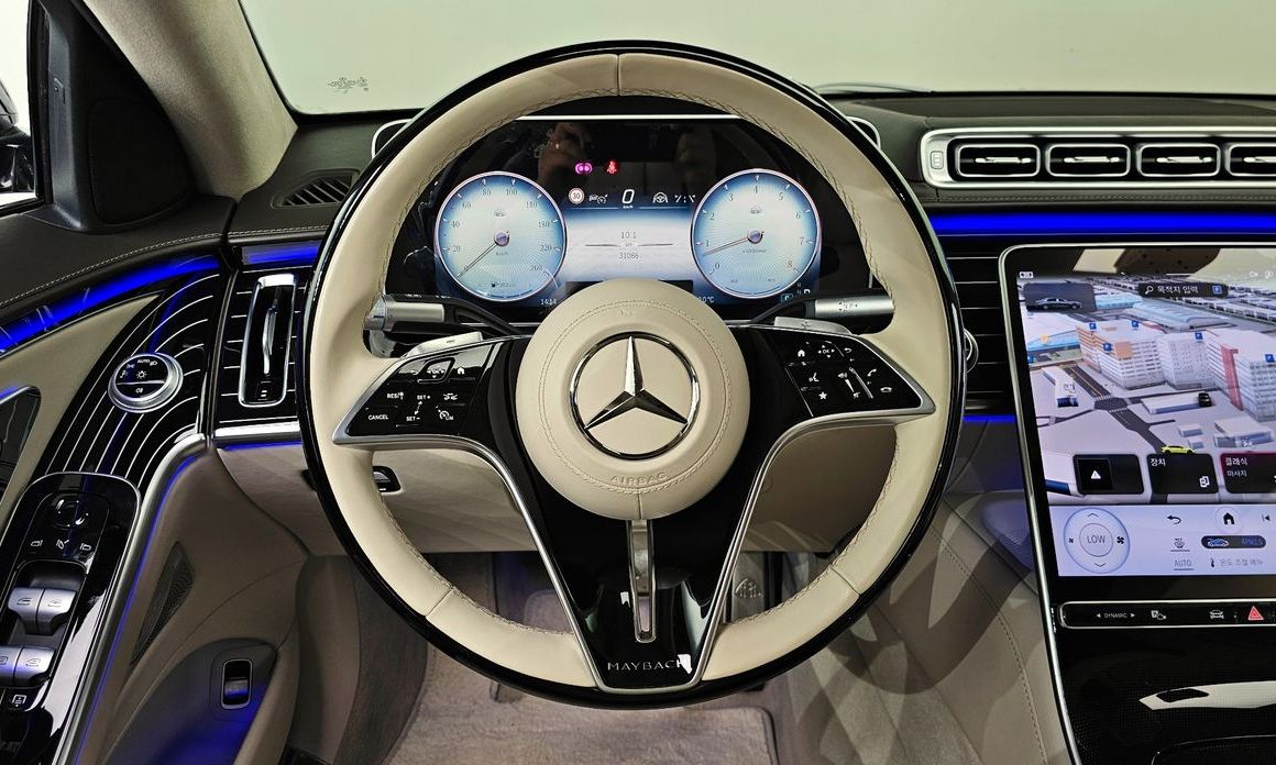 Mercedes-Benz S-Class 2023