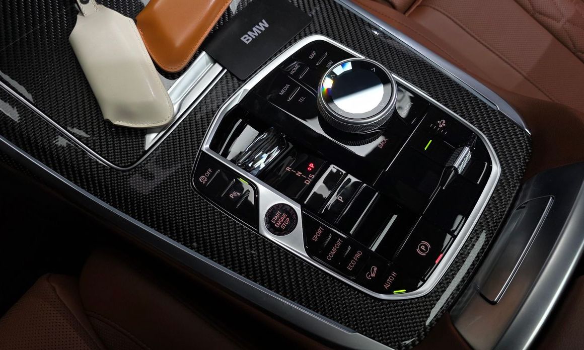 BMW X7 2025