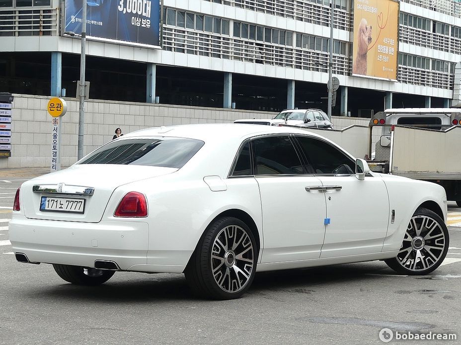 Rolls-Royce Ghost 2017