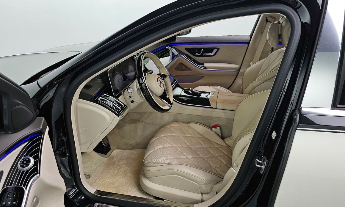 Mercedes-Benz S-Class 2023