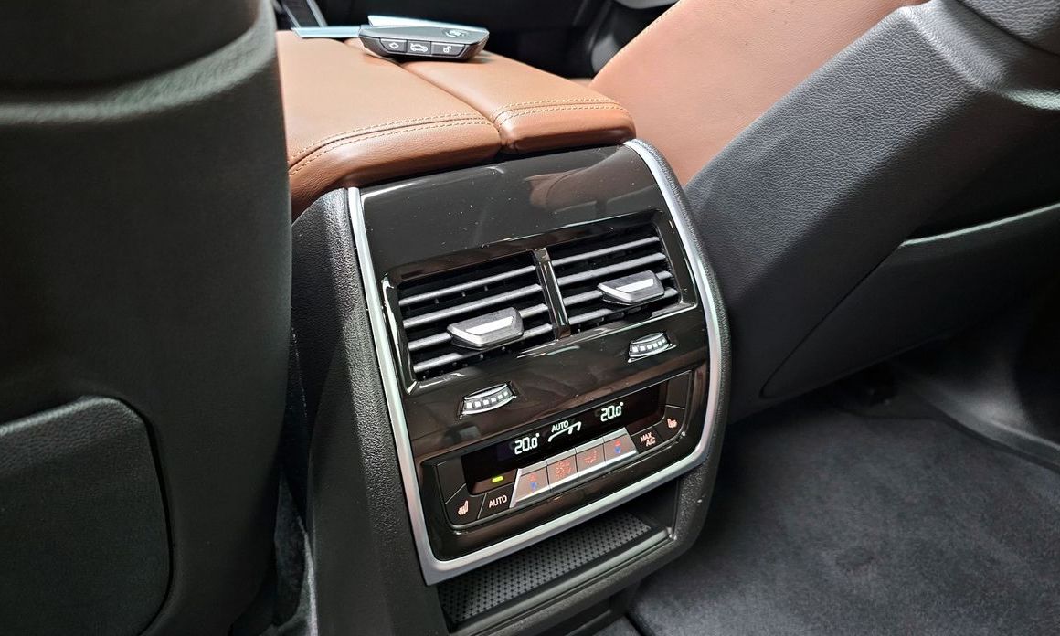 BMW X5 2025