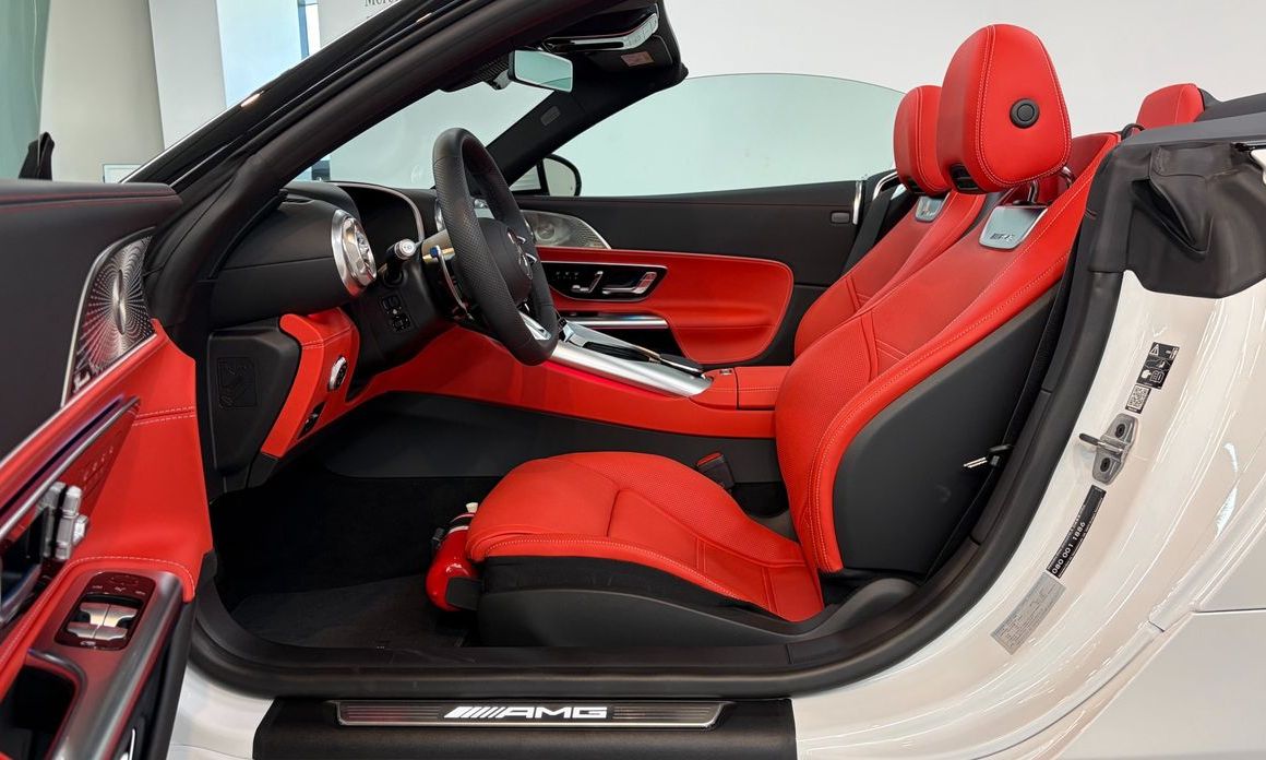 Mercedes-Benz SL-Class 2025