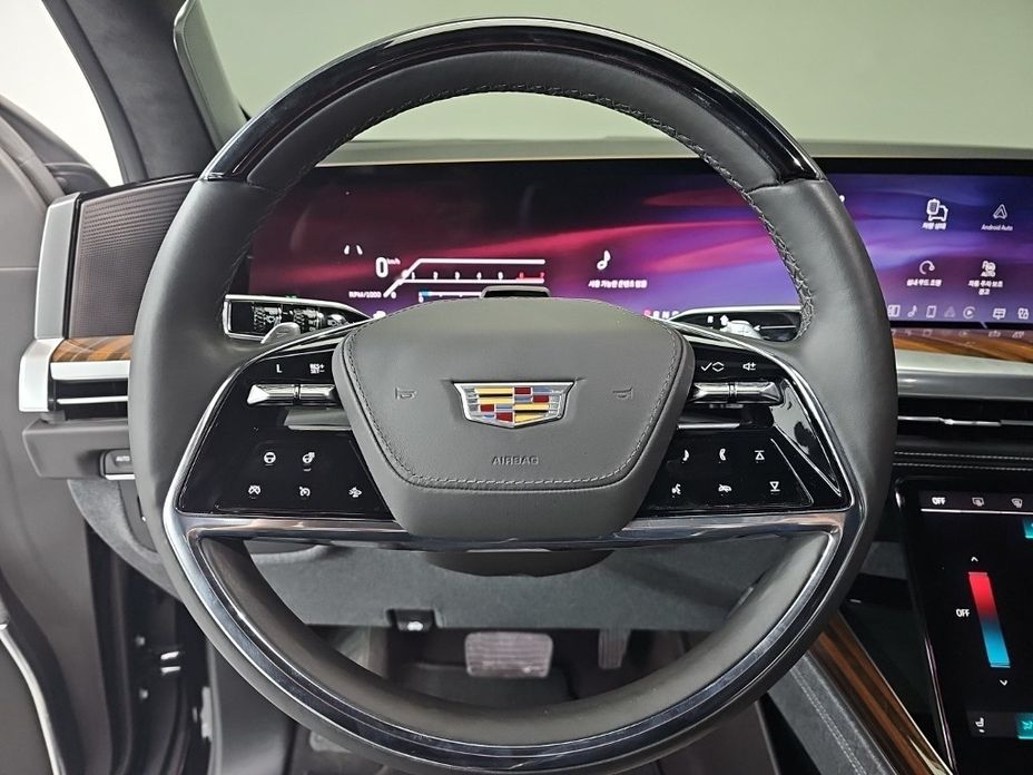 Cadillac Escalade 2025