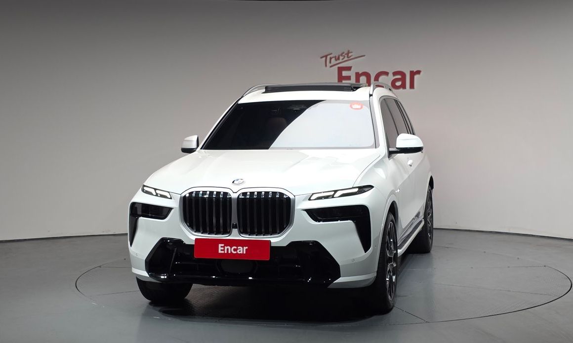 BMW X7 2025