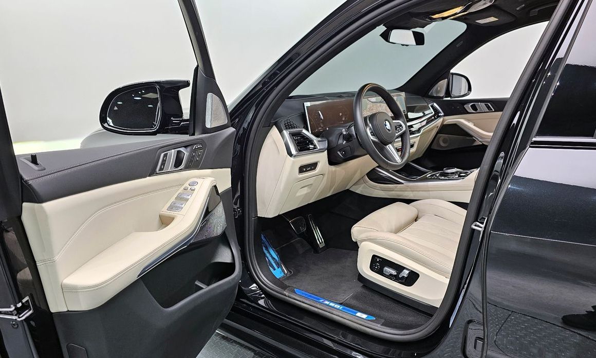 BMW X7 2025