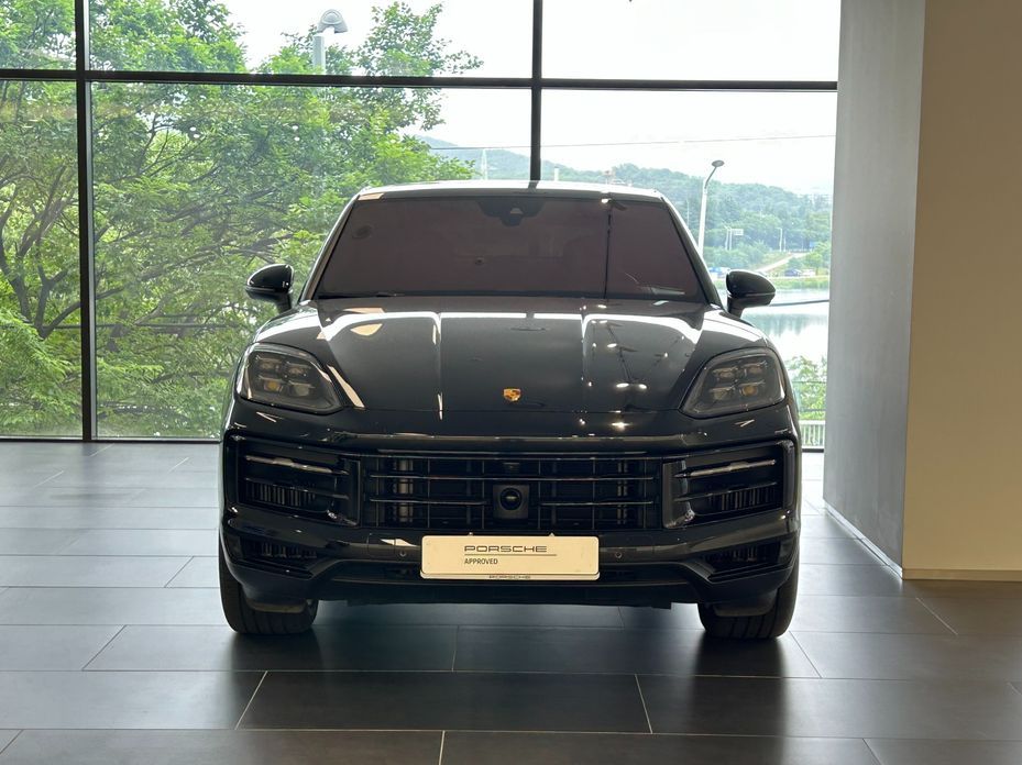Porsche Cayenne 2024