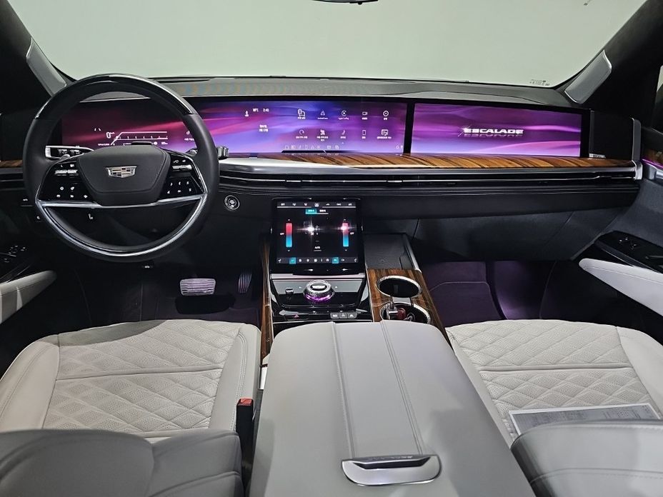 Cadillac Escalade 2025